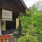 DeLakeside musslims homestay