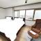 Top Island Hotel