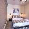McCormick 4Br and 2Ba HUGE unit / sleeps 10 & with Optional parking - Чикаго