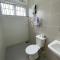 Eyu Sweet Home in Sitiawan 10-13 pax free wifi