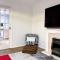 1-Bed Apt Sleeps 2 20 min walk to Centre