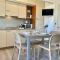 [150mt dal Mare] Monolocale in Centro con Vista Aperta, Wi-Fi e A/C