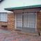 Jonathan's Apartment - Vanderbijlpark