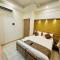 Stay Court - Business Class Hotel - Near Central Railway Station