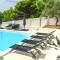 Villa Pearl