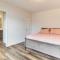 Grand Lake Views: Pet-Friendly Jay Getaway!