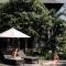 Wave House Boutique Surf Hotel - Adults Only