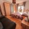 Olive garden family apartment with private pool - Sežana