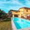 Olive garden family apartment with private pool - Sežana (Sesana)