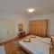 Apartments and Rooms Mazuranic