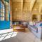 Hemda Holiday Home