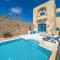 Hemda Holiday Home