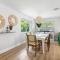 Cozy home at Lighthouse Point with Pool 1