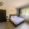 Modern 2 Bed Eco-Friendly Apartment with Air Con and Work Space Apt 3 - Koh Lanta