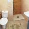 City Hotel B&B, reception 24 7, 800m od-from R1, free parking
