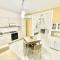 Antica Dimora-luxury historic apartment
