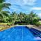 3BR Casa Azul - Beachfront Home in Laguna & Layan Chom Tawan and Maan Tawan Residences