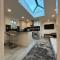 Exquisite 2 Bedroom Fully Furnished Annex
