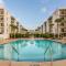 Beach Club 416