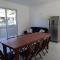 Casa c/ SPA e mesa de sinuca 240 m2