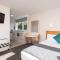 Capital View Motor Inn - Free Parking