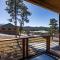 New! Mountain Views, Walk to Eat or Shop, Garage, 3BR - Woodland Park