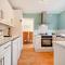 3 Bed in West Lulworth 92106 - West Lulworth