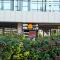 Al Raha Glamour 3BR with Beach Access - 阿布扎比