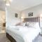 Skye Sands - Alexandra Penthouse No 11