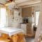 Traditional cottage with hot tub