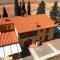 Villa Borgo del Silenzio with private pool, 5 apartments