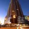 18th Floor Seaview Executive Style King Bed with Pool and Gym