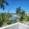 Shiloh Three Bedroom Beachfront w/private access - خليج سانت آنز