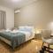 V Hotel Delphi