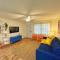 *NEW* Gorgeous Sunshine - 2BD/1BA - Private Fenced Backyard!