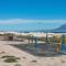 Eden on the Bay 150 by HostAgents - Big Bay