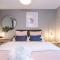 Beautiful Stoke Home Sleeps 10 by PureStay Short Lets - Stoke-on-Trent