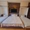 Quiet spacious apartment with a balcony - Prága