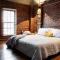 Sweet Lancaster Apt. A