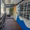Loft casa dos pisos con garage pocitos playa 4 personas