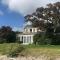 Oakura Bay Absolute Beachfront Holiday Home - Hikurangi