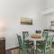 Romantic Getaway - Luxury Oceanfront Studio - Private Balcony - Fireplace - Oceanside