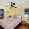 Walk 2 Beach, EV Charger, Outdoor Dining, 2 Units