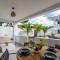 Indigo Suite Curaçao - A Brand New Modern Apartment on a secure resort close to the Beach