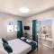 Accomoteleia Crystal Lagoon Villa