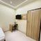 Hotel Vashi Inn
