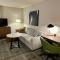 Staybridge Suites Milwaukee West-Oconomowoc by IHG - Oconomowoc