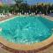 Villa indipendente le coccinelle beach mare piscina a 250 mt dal mare con servizio di piscina a 400 mt 12 k da Cefalu