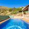 Villa Cecilia Large Private Pool AC WiFi