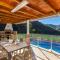 Villa Cecilia Large Private Pool AC WiFi - Maro